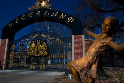 neverland.jpg