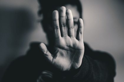 block-linkedin-account