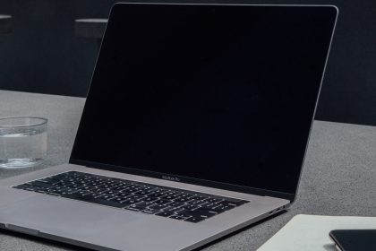 laptop-wireguard-openvpn-comparison-featured