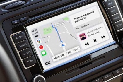 apple-carplay-dashboard
